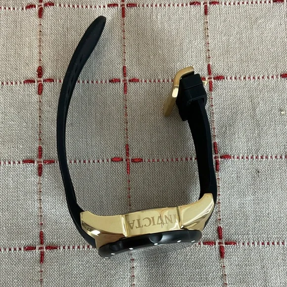 Invicta Speedway 18k Gold Plated Men’s Wristwatch Model 20306 50mm - Picture 3 of 8